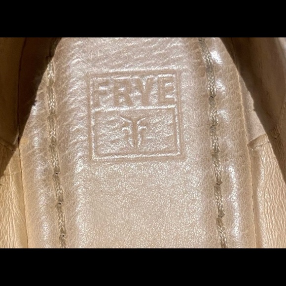 Frye silver flats - Picture 3 of 4